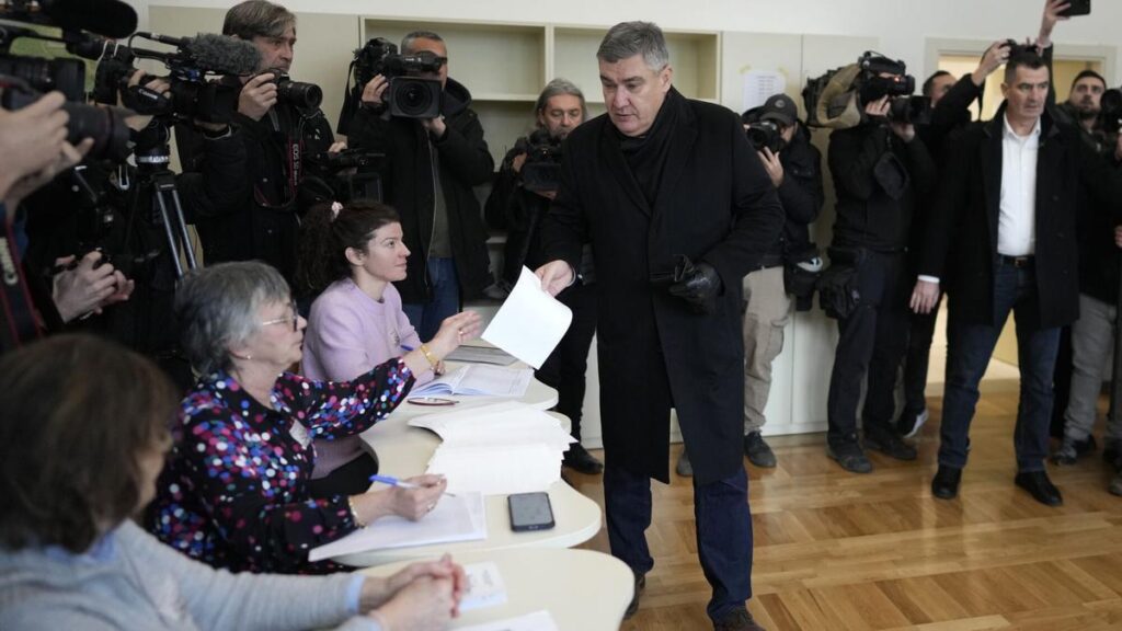 Zoran Milanovic Arrasa En Las Elecciones Presidenciales De Croacia Con