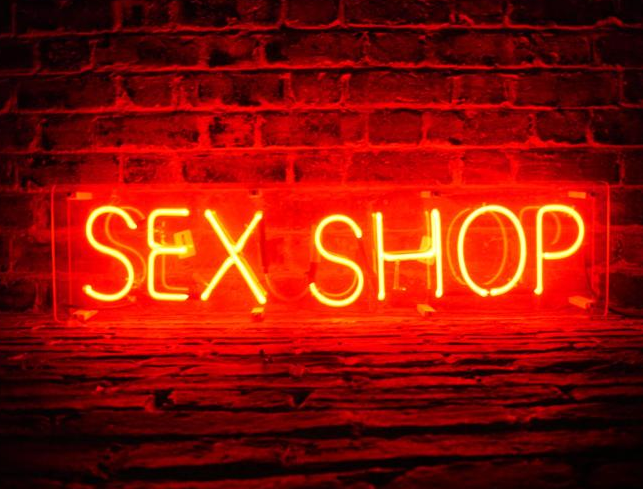 On Line Sex Shop 115