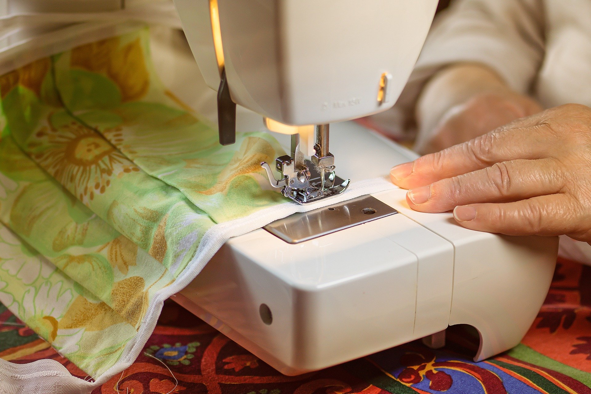 Cómo coser en casa con las mejores máquinas de coser para principiantes